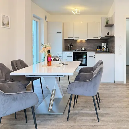 Holiday home Boddenblick 7a